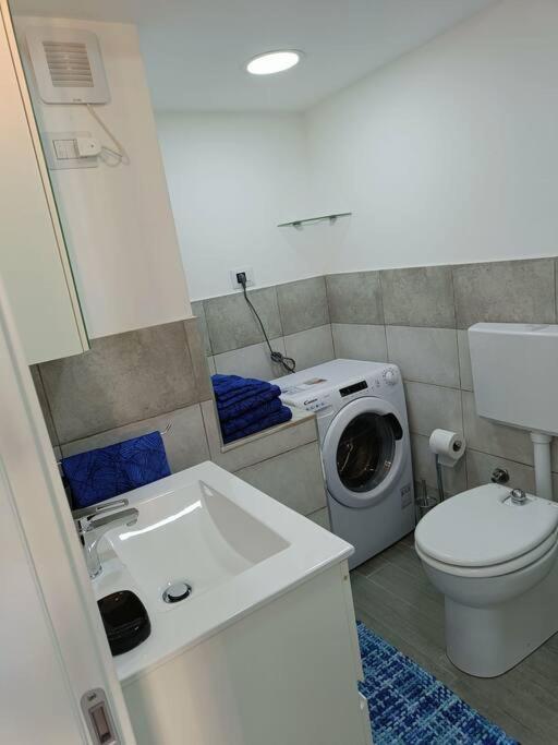 Apartament Le Maschere Di Palazzo Rosso. Genua Zewnętrze zdjęcie