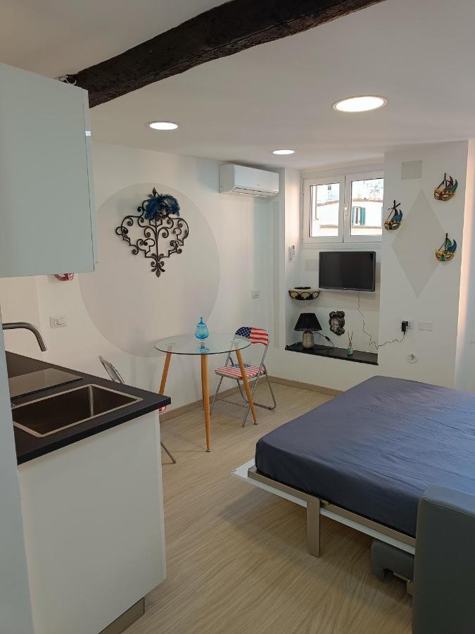 Apartament Le Maschere Di Palazzo Rosso. Genua Zewnętrze zdjęcie